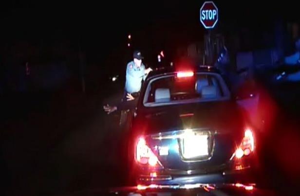 ΗΠΑ: Νέο κύμα οργής μετά τον θάνατο Αφροαμερικανού από αστυνομικά πυρά